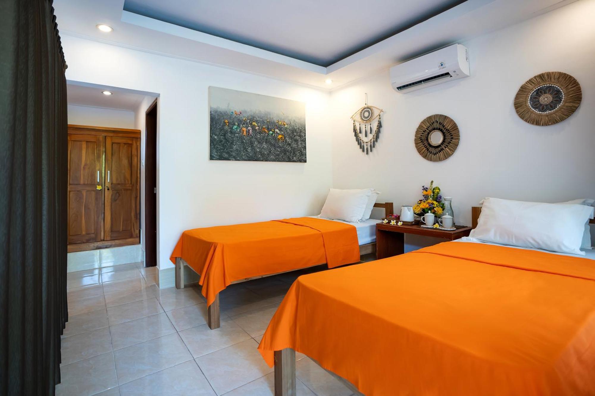 Ganesh Beach Hotel Candi Dasa  Exterior photo